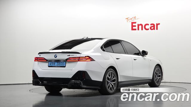 BMW i5 из Кореи Encar