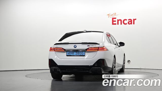 BMW i5 из Кореи Encar