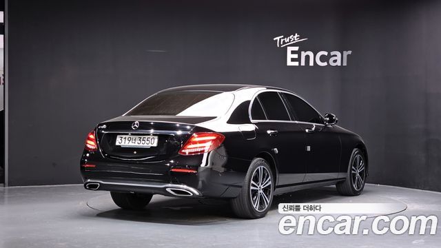 Mercedes-Benz E-Class из Кореи Encar