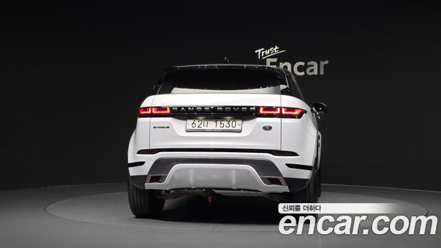 Land Rover Range Rover Evoque D180 First Edition — пробег 48 318 км — фото 4 из 5