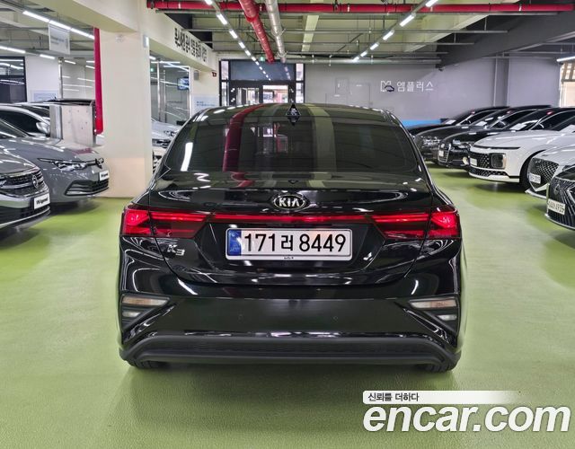 Kia K3 из Кореи Encar