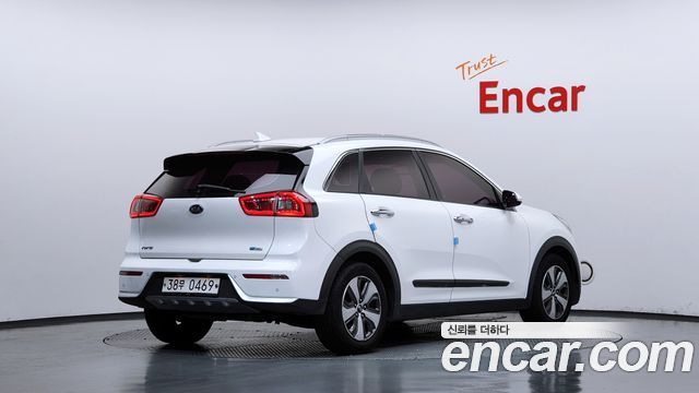 Kia Niro из Кореи Encar