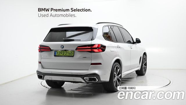 BMW X5 xDrive 40i M Sport — пробег 8 471 км — фото 2 из 5