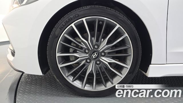 Hyundai AVANTE 1.6 Turbo Sport — пробег 74 559 км — фото 5 из 5