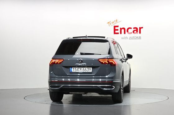 Volkswagen Tiguan 2.0 TDI Prestige — пробег 73 403 км — фото 4 из 5