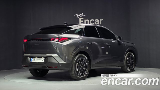 Peugeot 3008 1.2 Hybrid GT — пробег 3 284 км — фото 2 из 5