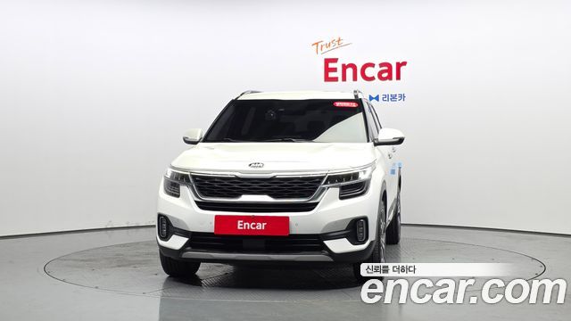 Kia Seltos из Кореи Encar