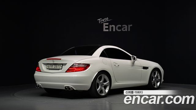 Mercedes-Benz SLK-Class 200 Blue Efficiency R172 — пробег 45 096 км — фото 2 из 5