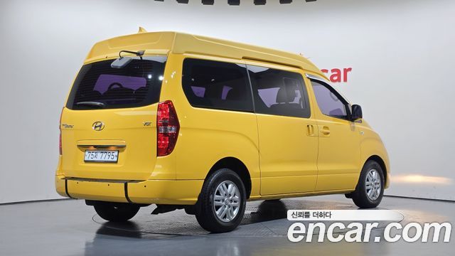 Hyundai Starex Wheelchair lift/Slope — пробег 11 320 км — фото 2 из 5