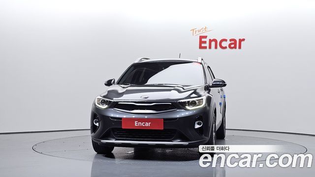 Kia Stonic из Кореи Encar