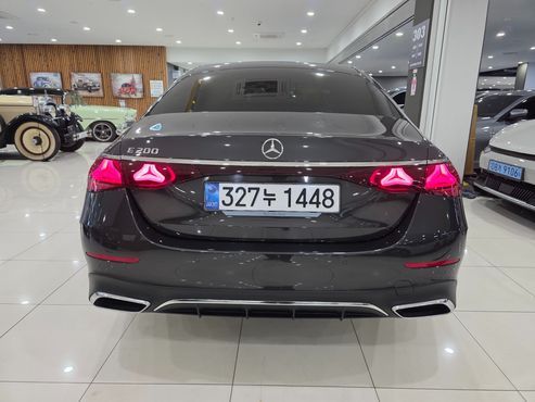 Mercedes-Benz E-Class E200 AMG Line — пробег 1 443 км — фото 4 из 5