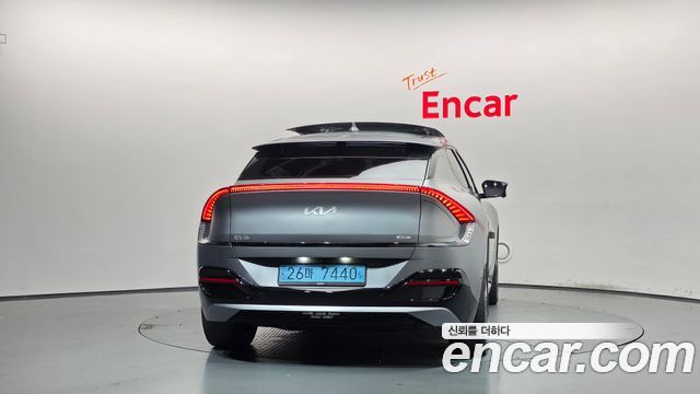 Kia EV6 из Кореи Encar