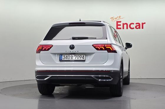 Volkswagen Tiguan 2.0 TDI Prestige — пробег 34 941 км — фото 4 из 5