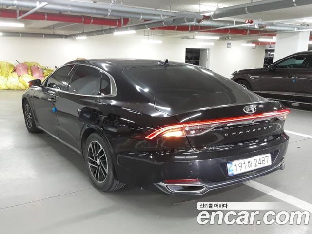 Hyundai Grandeur 2.5 Premium — пробег 136 593 км — фото 2 из 5