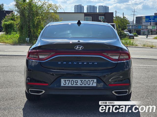 Hyundai Grandeur 2.4 Modern — пробег 104 000 км — фото 4 из 5