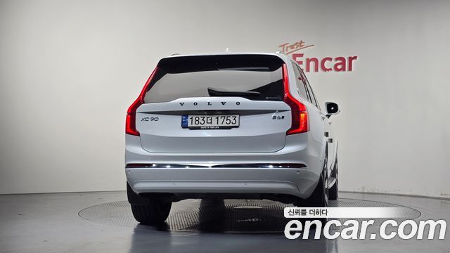 Volvo XC90 B6 Ultimate Bright — пробег 13 978 км — фото 4 из 5
