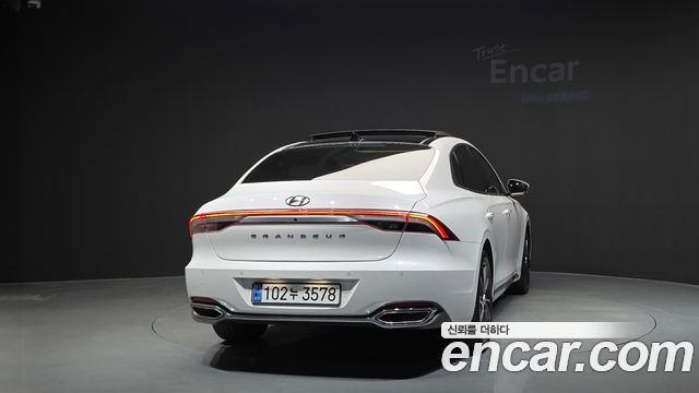 Hyundai Grandeur из Кореи Encar