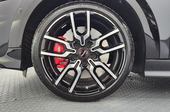 Mini Cooper JCW — пробег 2 774 км — фото 5 из 5