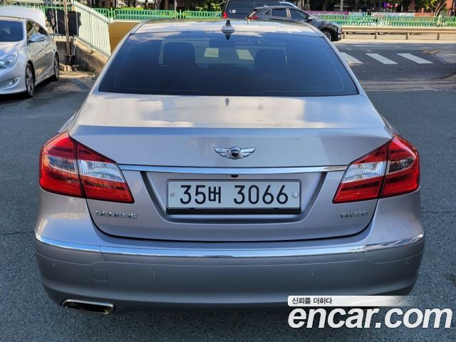 Hyundai Genesis из Кореи Encar