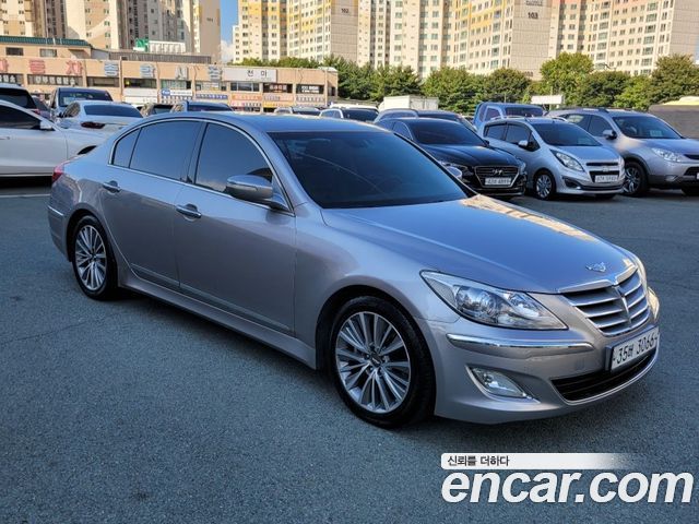 Hyundai Genesis из Кореи Encar