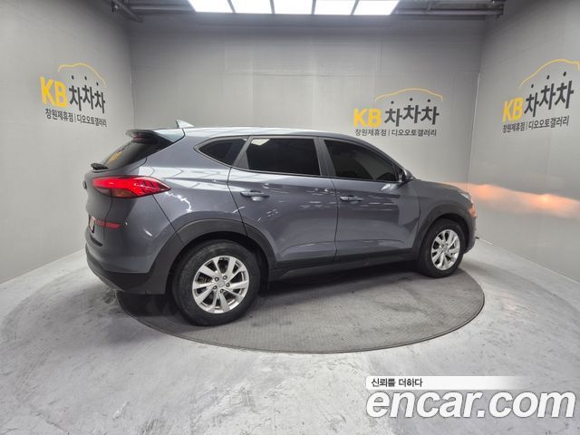 Hyundai Tucson Diesel 2.0 2WD Smart — пробег 67 877 км — фото 3 из 5