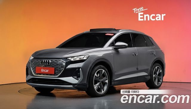 Audi Q4 e-tron 40 Premium — пробег 72 800 км — фото 1 из 5