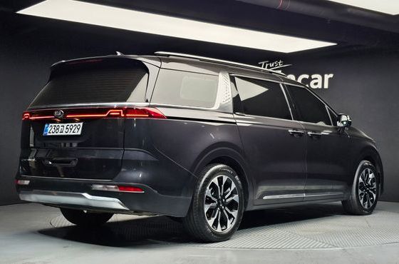Kia Carnival Diesel 9-Seater Signature — пробег 53 559 км — фото 2 из 5