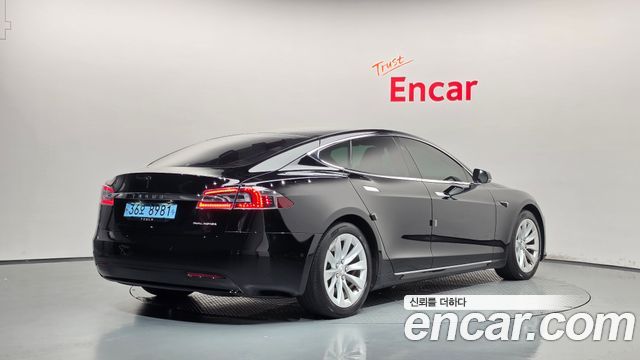 Tesla Model S Long Range — пробег 92 022 км — фото 2 из 5
