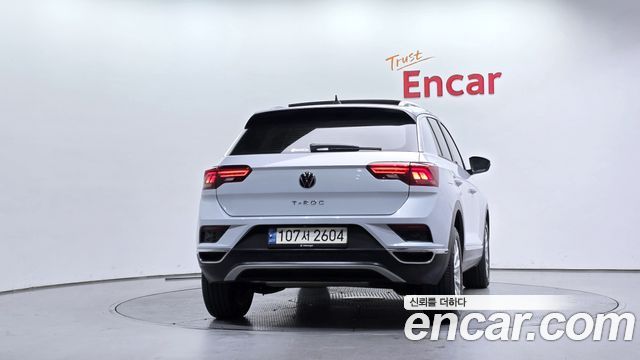 Volkswagen T-Roc 2.0 TDI Premium — пробег 60 562 км — фото 4 из 5
