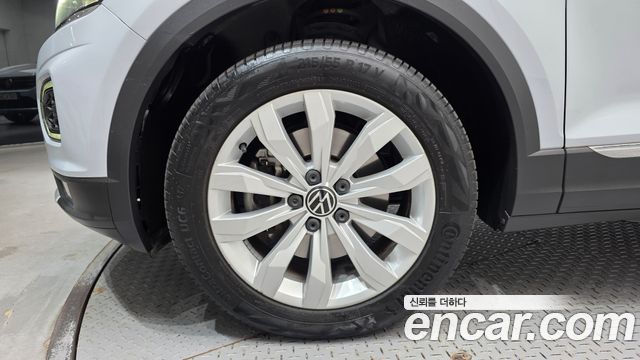 Volkswagen T-Roc 2.0 TDI Premium — пробег 60 562 км — фото 5 из 5