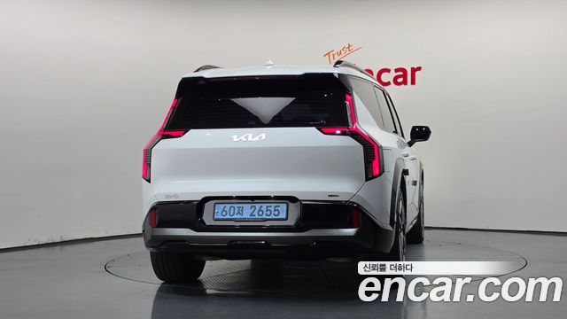 Kia EV9 из Кореи Encar