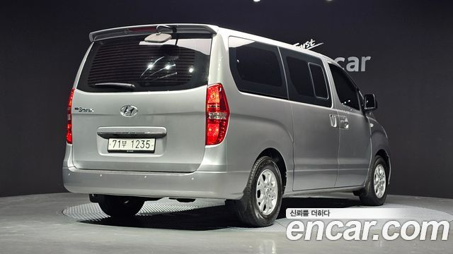 Hyundai Starex 12-Seater Wagon CVX Premium — пробег 151 792 км — фото 2 из 5