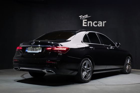 Mercedes-Benz E-Class E250 AMG Line — пробег 48 825 км — фото 2 из 5