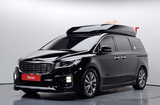 Kia Carnival 7-Seater Hi-Limousine President — пробег 142 200 км — фото 1 из 5