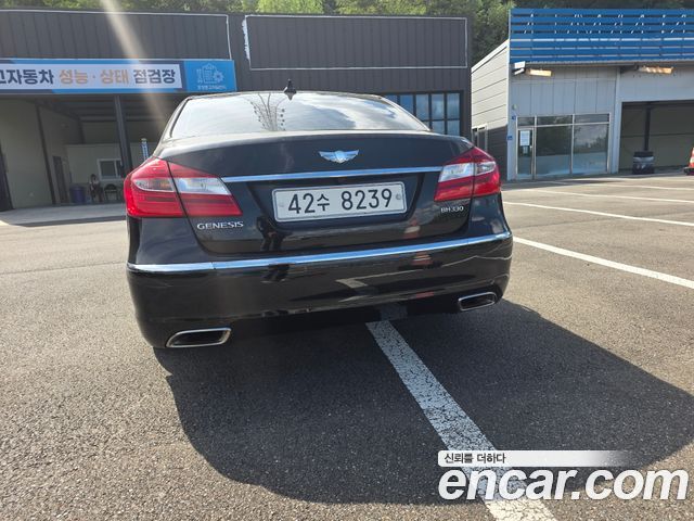 Hyundai Genesis из Кореи Encar