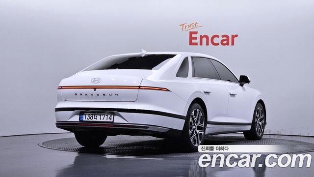 Hyundai Grandeur из Кореи Encar