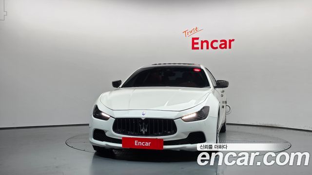 Maserati Ghibli из Кореи Encar