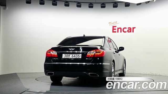 Hyundai Genesis из Кореи Encar