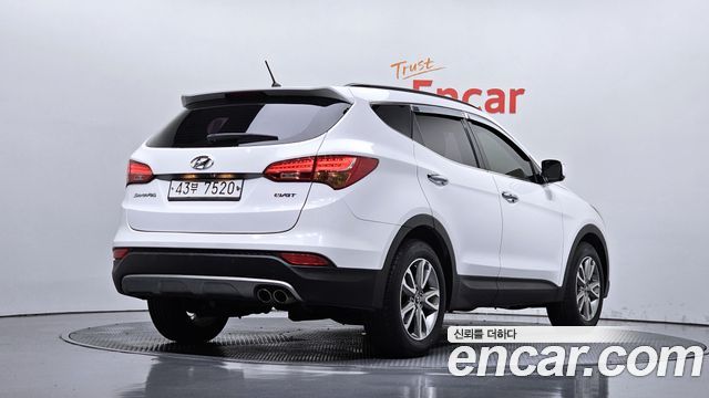 Hyundai Santafe Diesel(e-VGT) 2.0 2WD Premium — пробег 188 720 км — фото 2 из 5