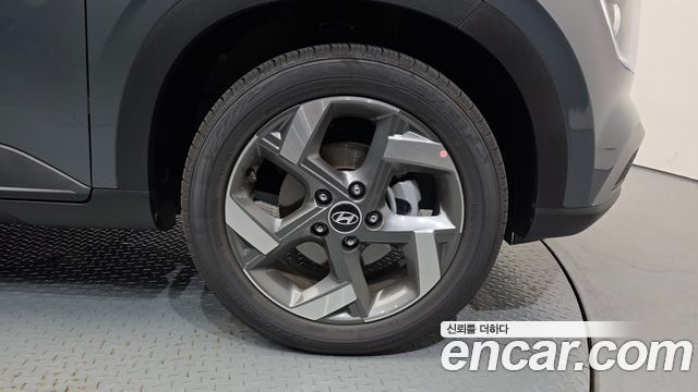 Hyundai Venue из Кореи Encar