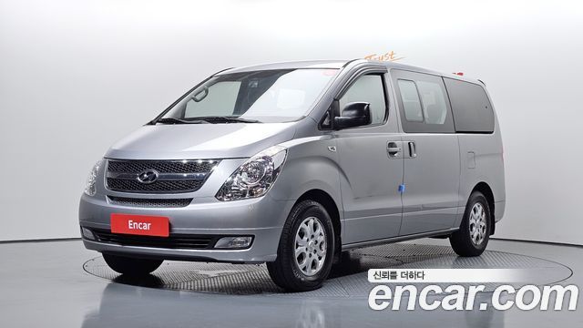 Hyundai Starex 11-Seater Wagon CVX Premium — пробег 104 362 км — фото 1 из 5