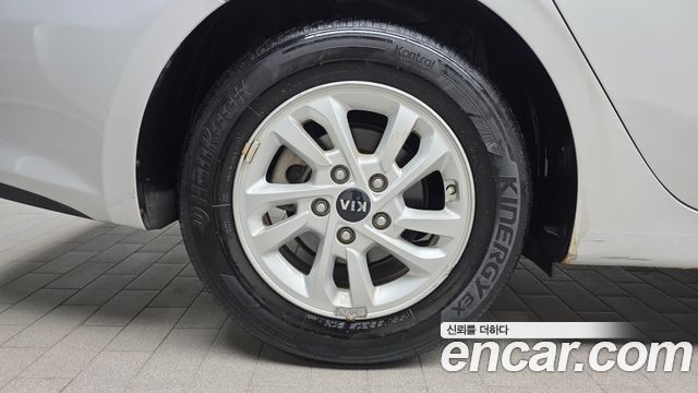 Kia K3 из Кореи Encar