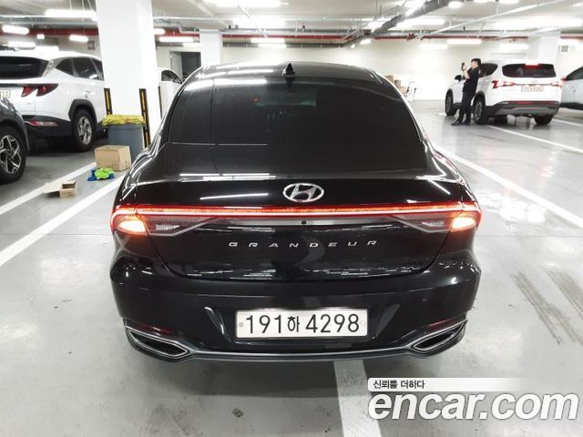 Hyundai Grandeur Premium — пробег 107 812 км — фото 5 из 5