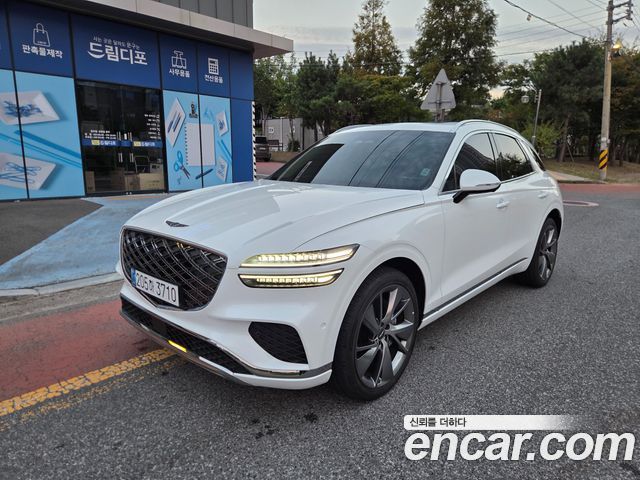 Genesis GV70 2.5T Gasoline 2WD — пробег 11 000 км — фото 1 из 5