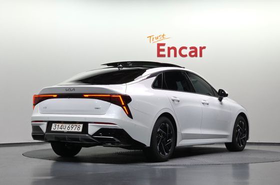 Kia K5 Signature — пробег 2 591 км — фото 2 из 5