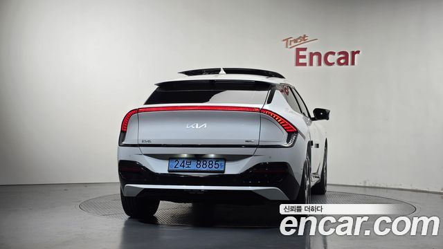 Kia EV6 из Кореи Encar