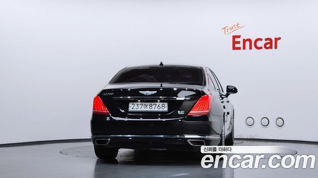Genesis EQ900 3.3 T-GDI AWD Premiun Luxury — пробег 174 350 км — фото 4 из 5