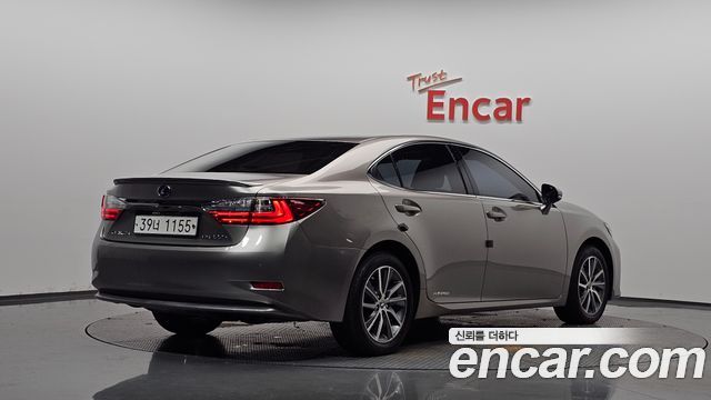 Lexus ES из Кореи Encar
