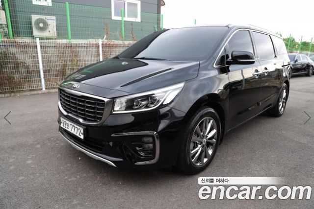 Kia Carnival 9-Seater Noblesse — пробег 214 845 км — фото 2 из 3