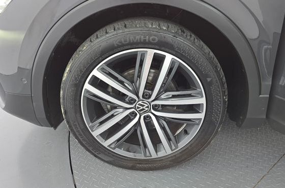 Volkswagen Tiguan 2.0 TDI Prestige — пробег 108 389 км — фото 5 из 5
